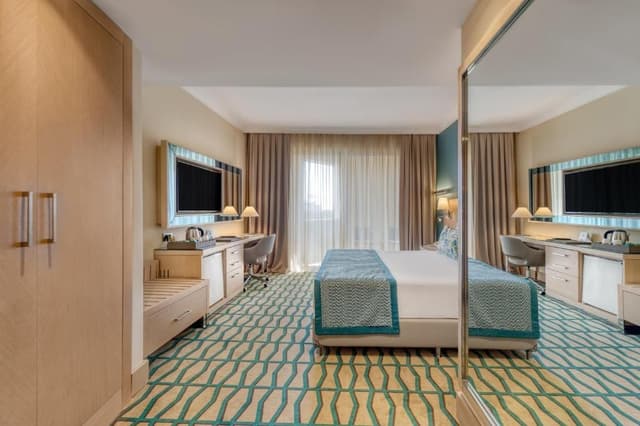 Deluxe Junior Suite