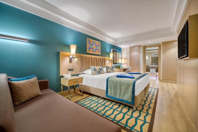 Suite with Pool View