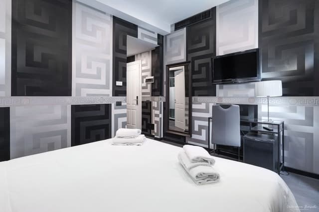 Classic Double Room