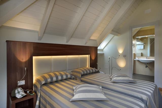 Comfort Double or Twin Room