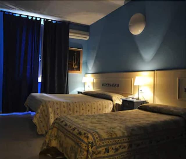 Triple Room