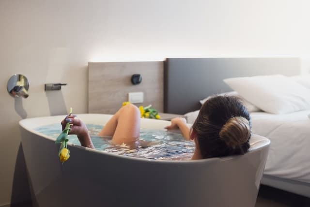 Deluxe Room with Balcony and Spa Access