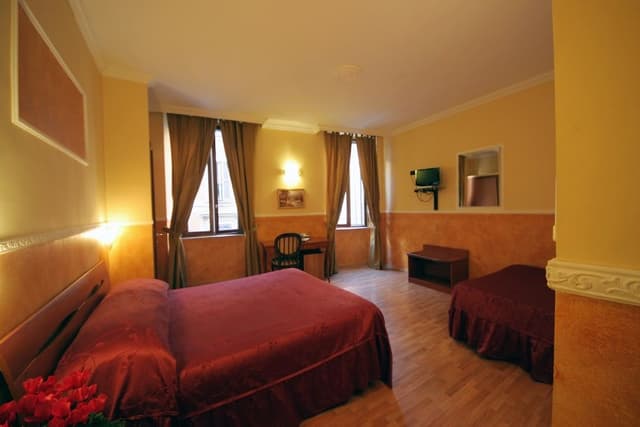 Triple Room