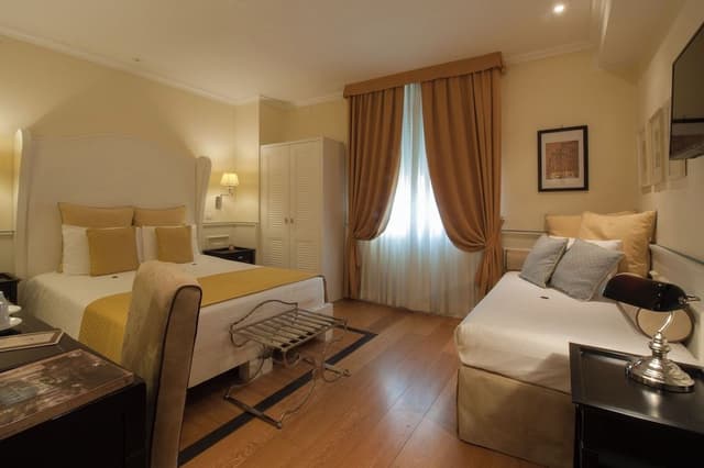 Triple Room