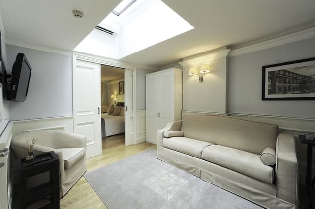 Suite with Terrace and Jacuzzi