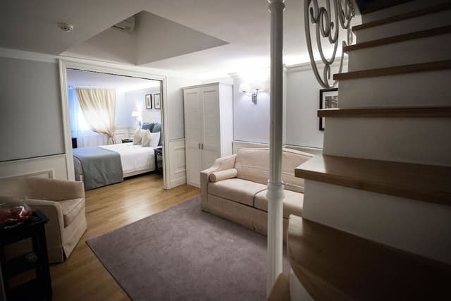 Suite with Terrace and Jacuzzi