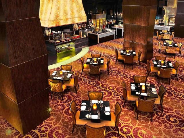 Room, 1 King Bed, Club Lounge Access