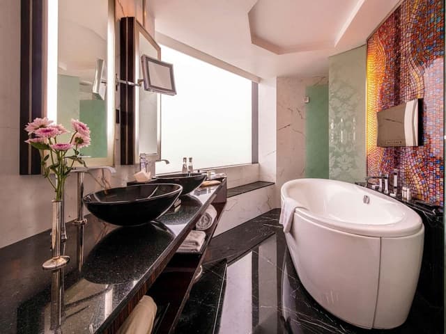 Luxury Room, 1 King Bed