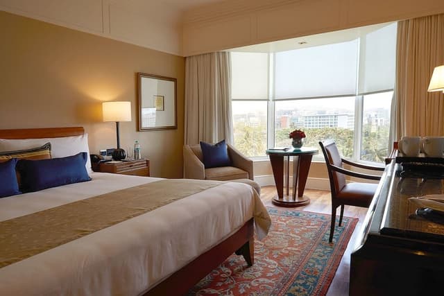 Royal Club Room