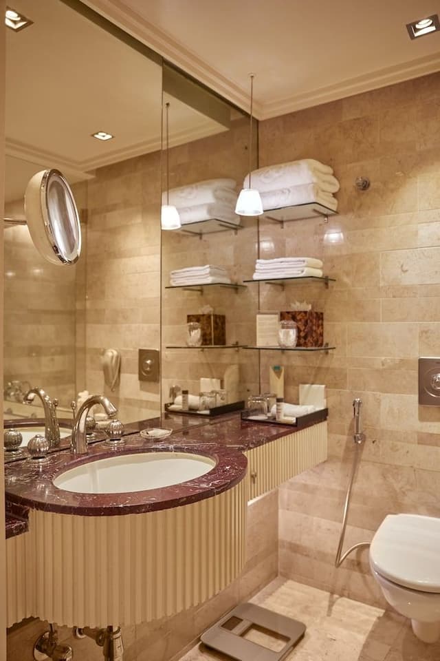 Royal Club Room