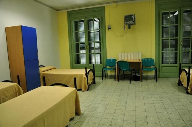 Basic Shared Dormitory, Sea View