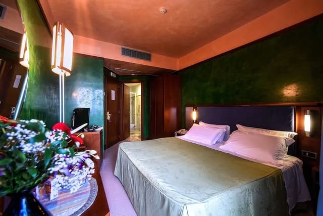 Comfort Room