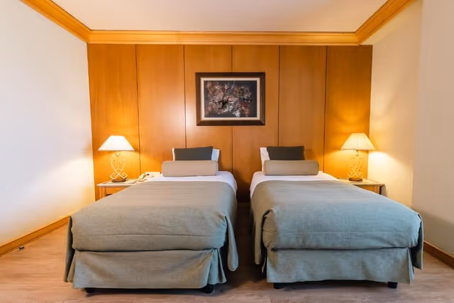 Deluxe Suite