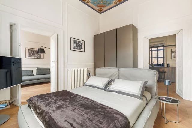 Charm and Style 1 BR Apartment by the Spanish Steps (Via della Fontanella Borghese 28)