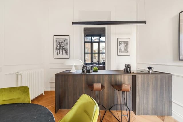 Charm and Style 1 BR Apartment by the Spanish Steps (Via della Fontanella Borghese 28)