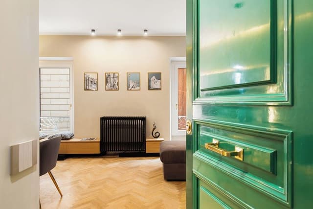 Spanish Steps Modern Gem 1BR (Via della Vite 23)