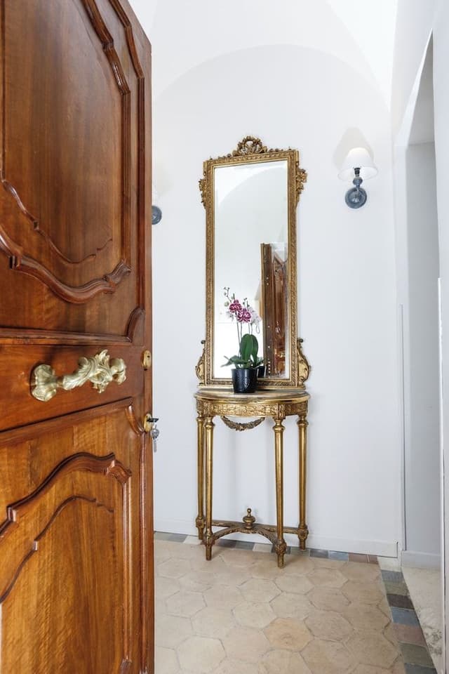 Your Prestigious Penthouse at the Spanish Steps (Via del Babuino 51)