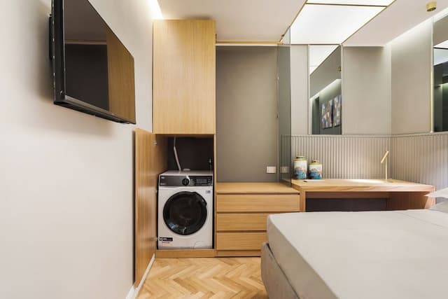Spanish Steps Modern Gem 1BR (Via della Vite 23)