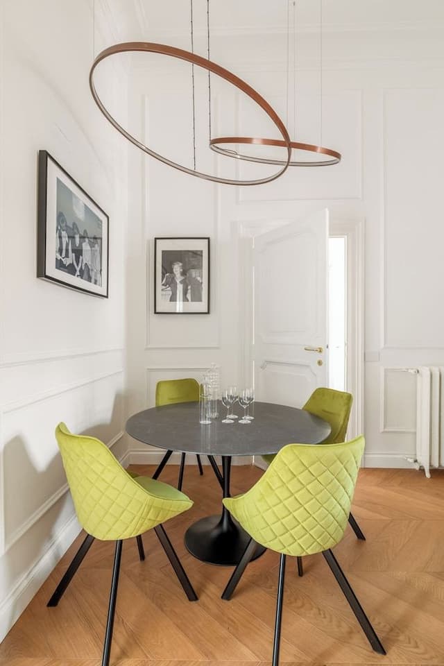 Charm and Style 1 BR Apartment by the Spanish Steps (Via della Fontanella Borghese 28)