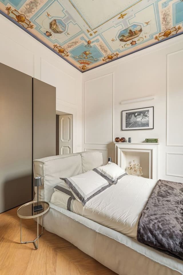 Charm and Style 1 BR Apartment by the Spanish Steps (Via della Fontanella Borghese 28)