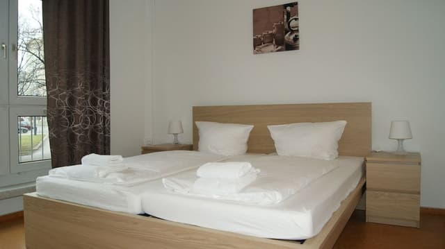 Economy Double or Twin Room, Shared Bathroom