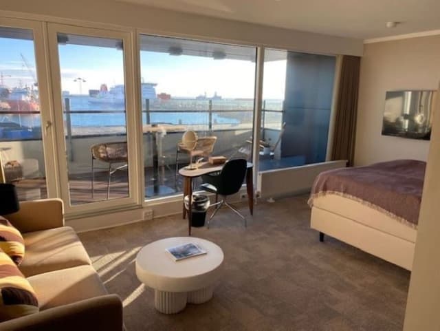 Business Room, Balcony, Sea View