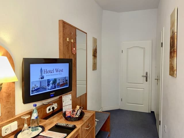 Economy Single Room
