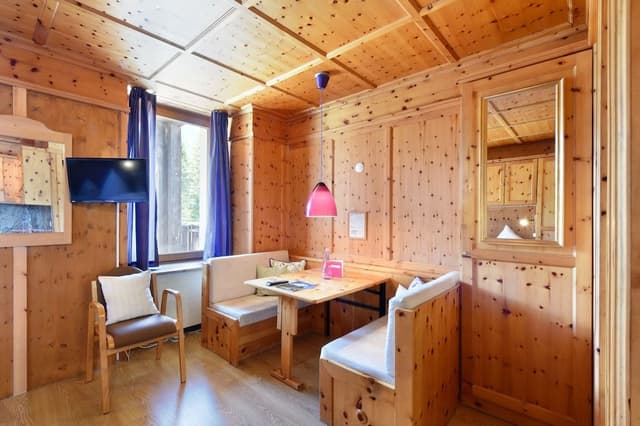 Kleines Studio mit Balkon