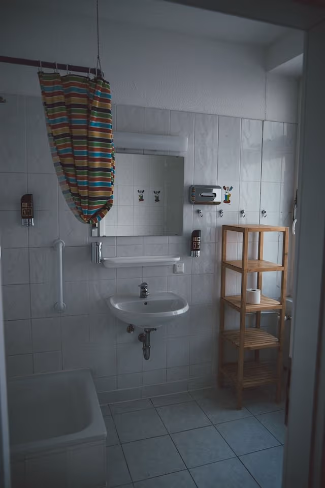Basic Double or Twin Room