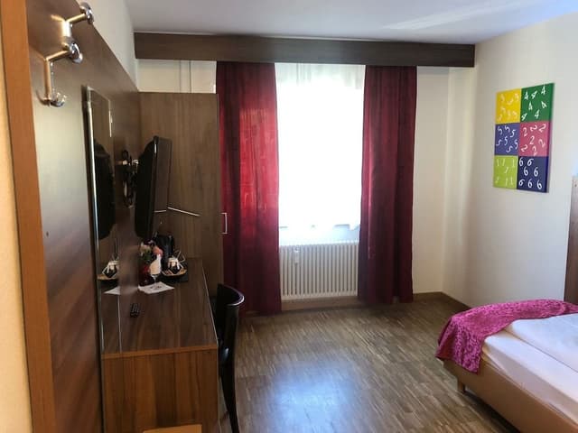 Single Room