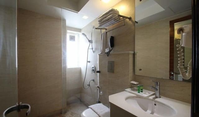 Superior Room, 1 King Bed