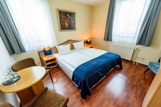 Comfort Double or Twin Room