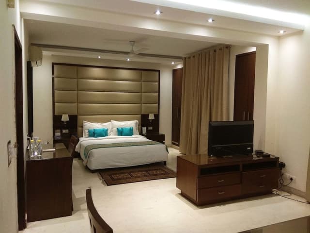 Suite