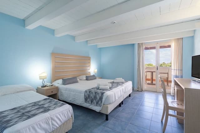 Classic Triple Room