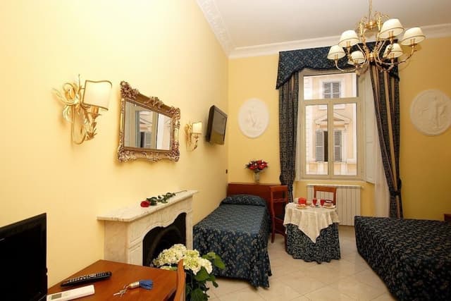 Triple Room