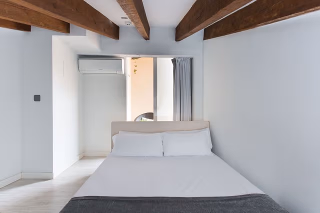 APARTMENT CAPACITY 6