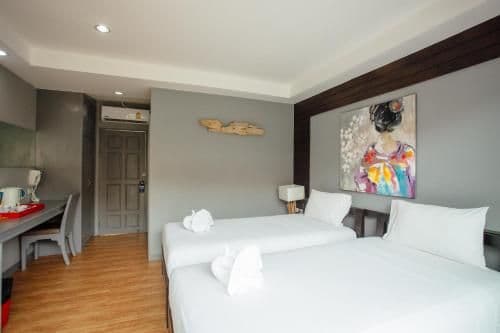 Deluxe Twin Room