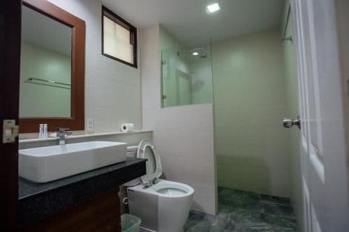 Premier Deluxe Twin Room