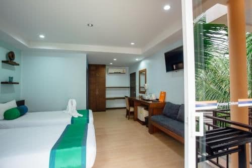Premier Deluxe Twin Room