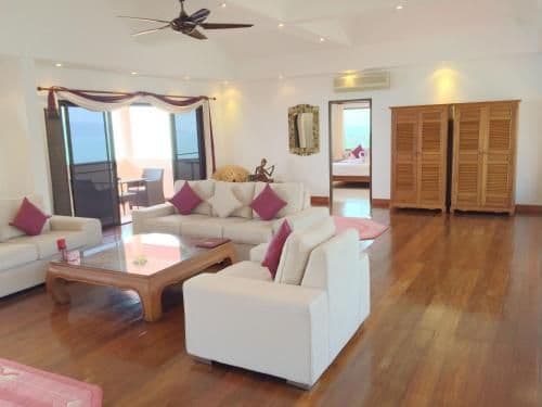 Family Room with Sea View
