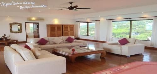 Family Room with Sea View
