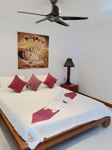 Deluxe Double Room with Balcony and Sea View