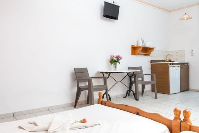 APARTMENT ONE BEDROOM