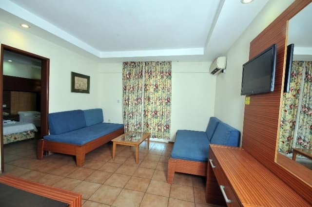 APARTMENT ONE BEDROOM