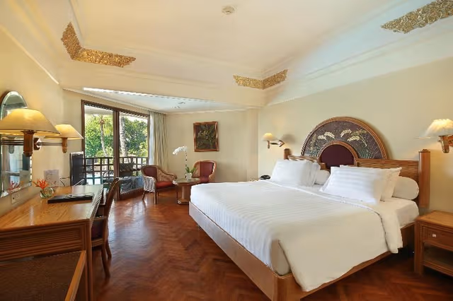 Double or Twin DELUXE GARDEN VIEW