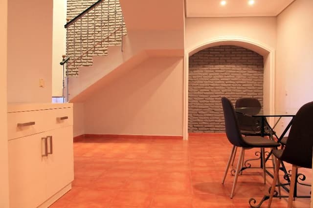 BUNGALOW CAPACITY 4 ONE BEDROOM