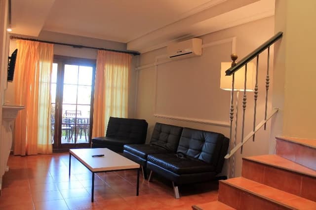 BUNGALOW CAPACITY 5 ONE BEDROOM
