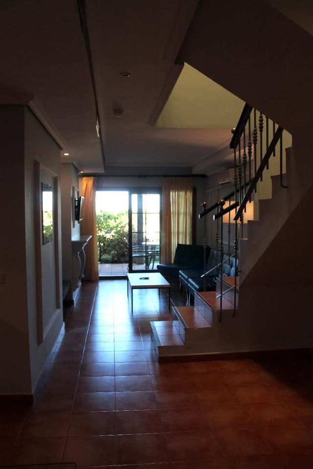 BUNGALOW CAPACITY 5 ONE BEDROOM
