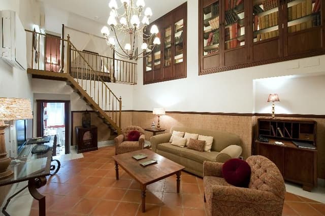 JUNIOR SUITE CAPACITY 4