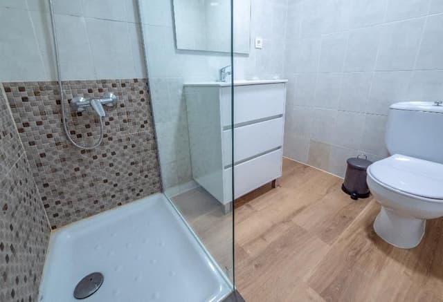 APARTMENT CAPACITY 6 TWO BEDROOMS